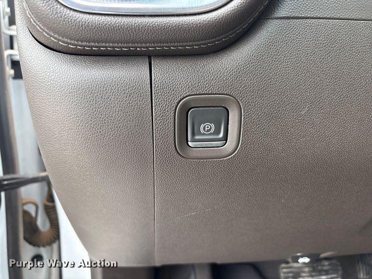 image for item FC2202 2019 GMC Sierra 1500 SLT Crew Cab pickup truck