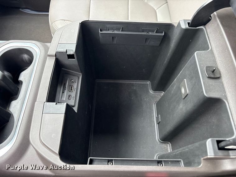 image for item FC2202 2019 GMC Sierra 1500 SLT Crew Cab pickup truck