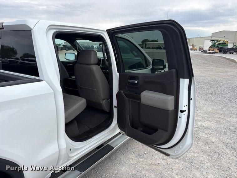 image for item FC2202 2019 GMC Sierra 1500 SLT Crew Cab pickup truck