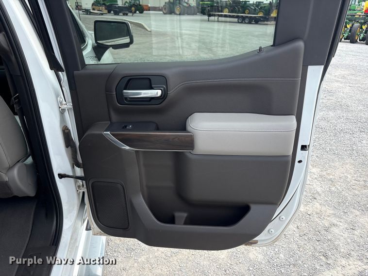 image for item FC2202 2019 GMC Sierra 1500 SLT Crew Cab pickup truck