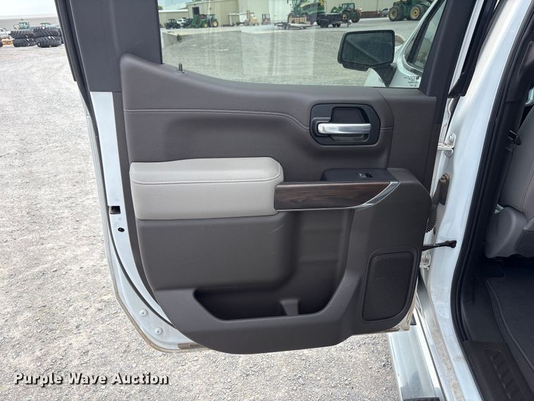 image for item FC2202 2019 GMC Sierra 1500 SLT Crew Cab pickup truck