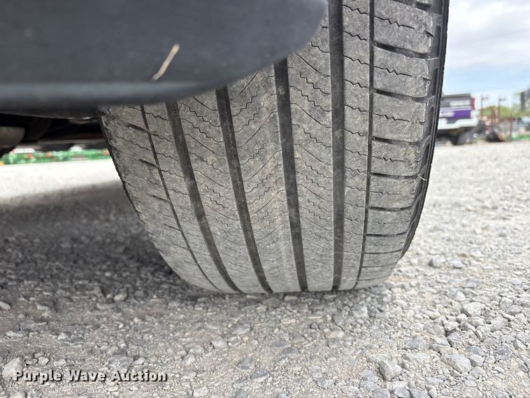 image for item FC2202 2019 GMC Sierra 1500 SLT Crew Cab pickup truck