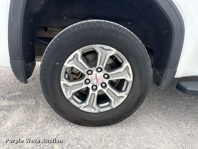 image for item FC2202 2019 GMC Sierra 1500 SLT Crew Cab pickup truck