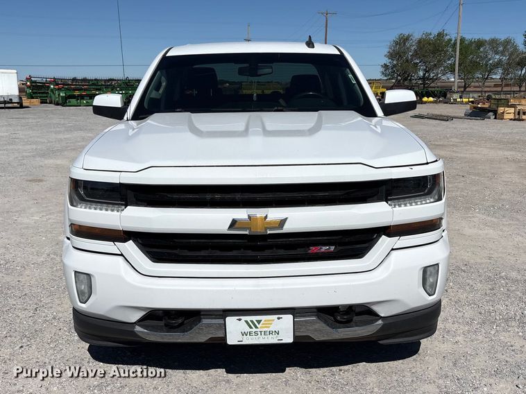image for item FC2203 2018 Chevrolet Silverado 1500 Crew Cab pickup truck