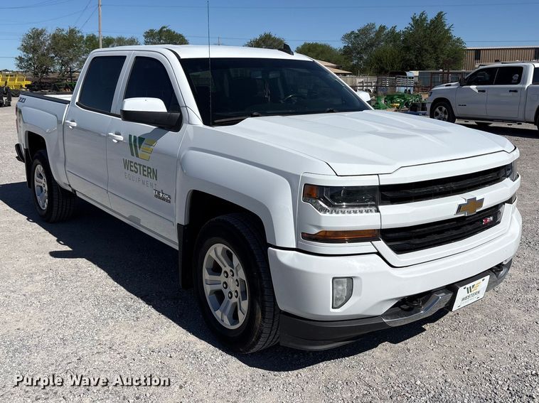 image for item FC2203 2018 Chevrolet Silverado 1500 Crew Cab pickup truck