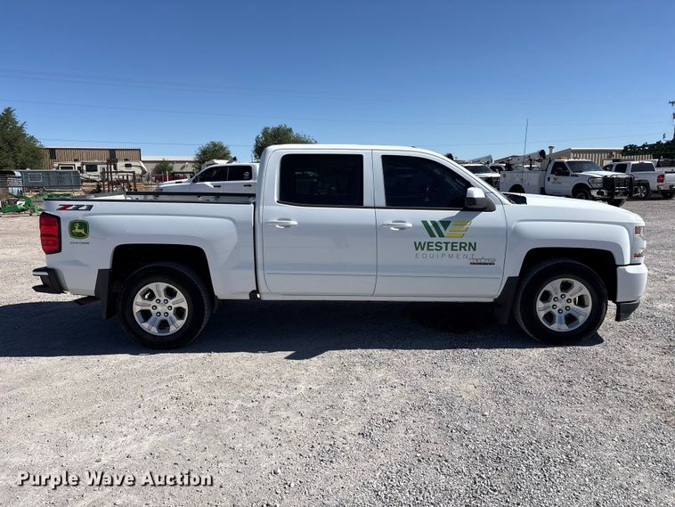 image for item FC2203 2018 Chevrolet Silverado 1500 Crew Cab pickup truck