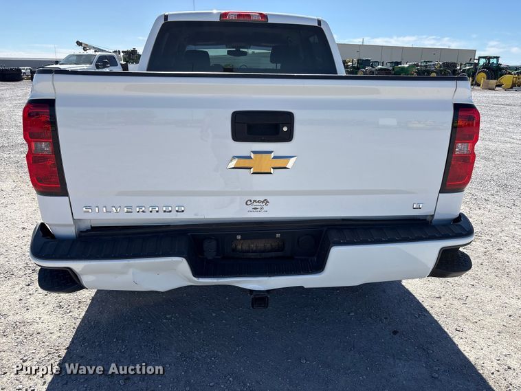 image for item FC2203 2018 Chevrolet Silverado 1500 Crew Cab pickup truck