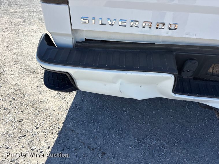 image for item FC2203 2018 Chevrolet Silverado 1500 Crew Cab pickup truck