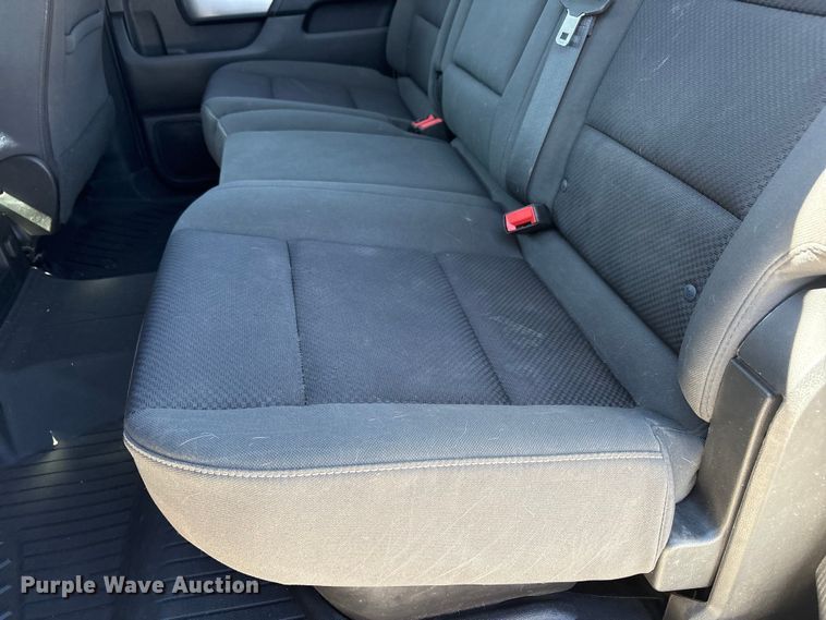 image for item FC2203 2018 Chevrolet Silverado 1500 Crew Cab pickup truck