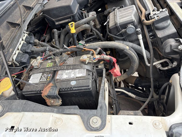 image for item FC2204 2013 Ford F350 Super Duty utility bed pickup truck