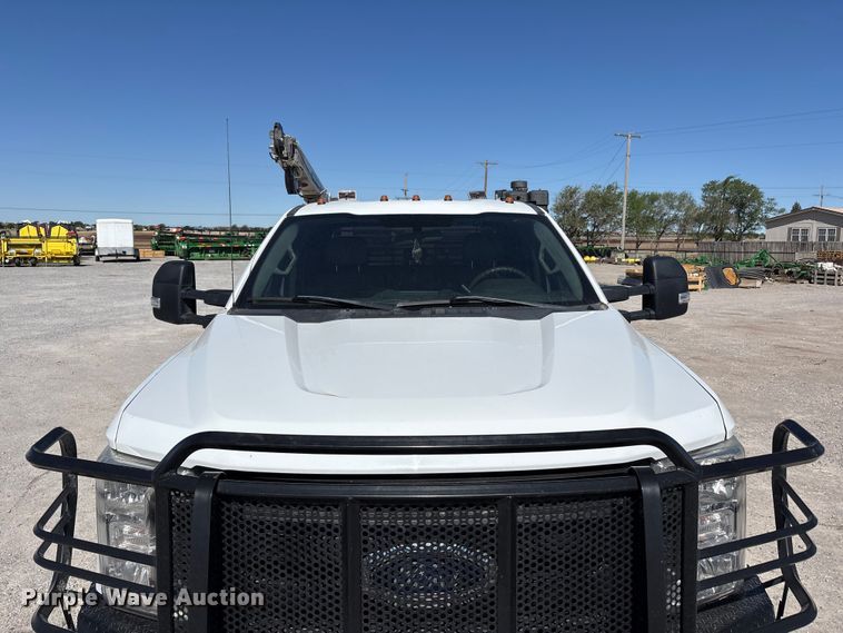 image for item FC2205 2019 Ford F350 Super Duty XL Ext. Cab utility bed pickup truck