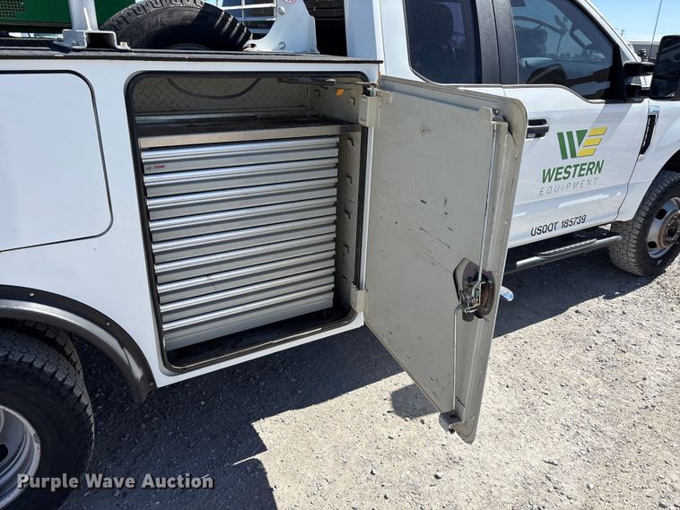 image for item FC2205 2019 Ford F350 Super Duty XL Ext. Cab utility bed pickup truck
