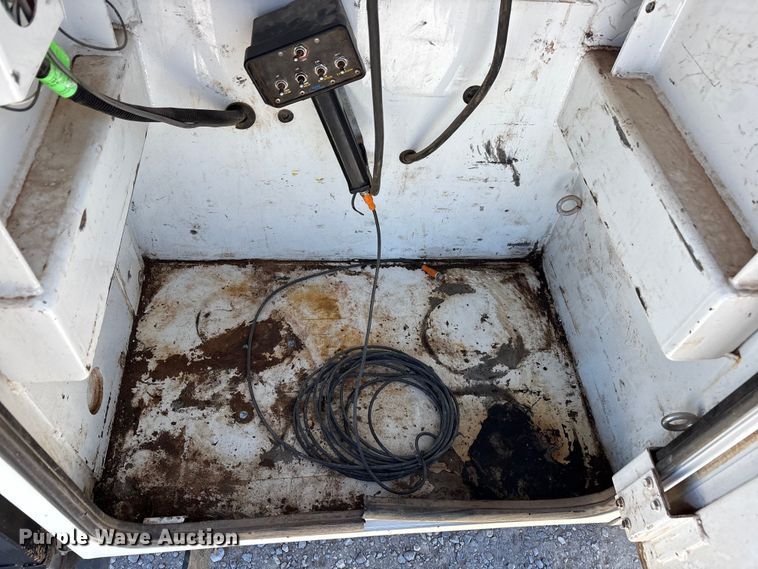 image for item FC2205 2019 Ford F350 Super Duty XL Ext. Cab utility bed pickup truck