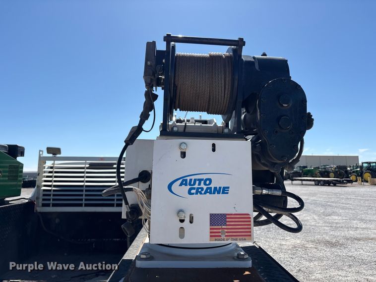 image for item FC2205 2019 Ford F350 Super Duty XL Ext. Cab utility bed pickup truck