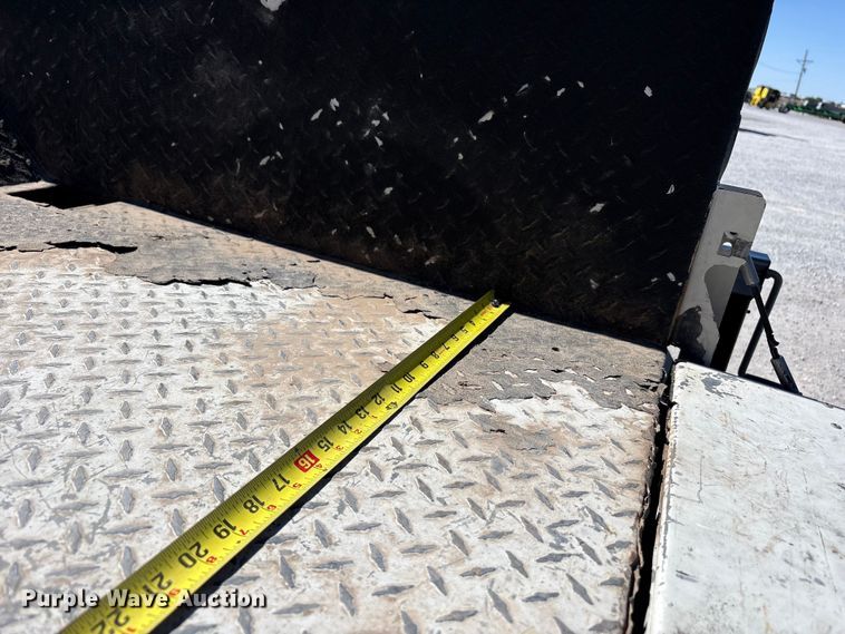 image for item FC2205 2019 Ford F350 Super Duty XL Ext. Cab utility bed pickup truck