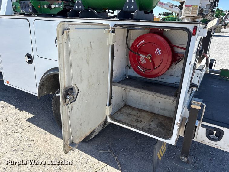 image for item FC2205 2019 Ford F350 Super Duty XL Ext. Cab utility bed pickup truck