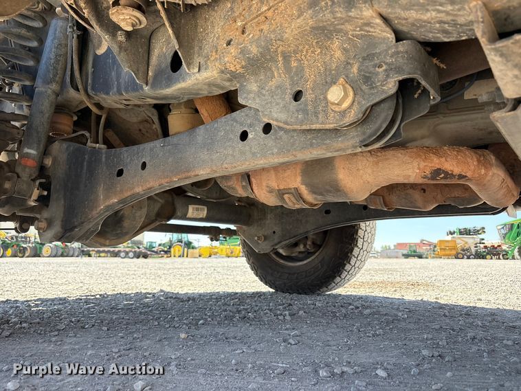 image for item FC2205 2019 Ford F350 Super Duty XL Ext. Cab utility bed pickup truck