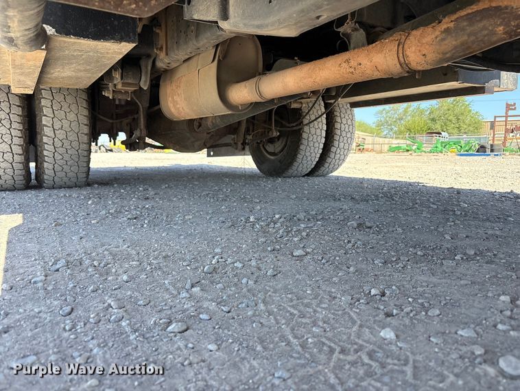 image for item FC2205 2019 Ford F350 Super Duty XL Ext. Cab utility bed pickup truck