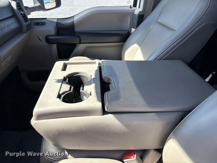 image for item FC2205 2019 Ford F350 Super Duty XL Ext. Cab utility bed pickup truck