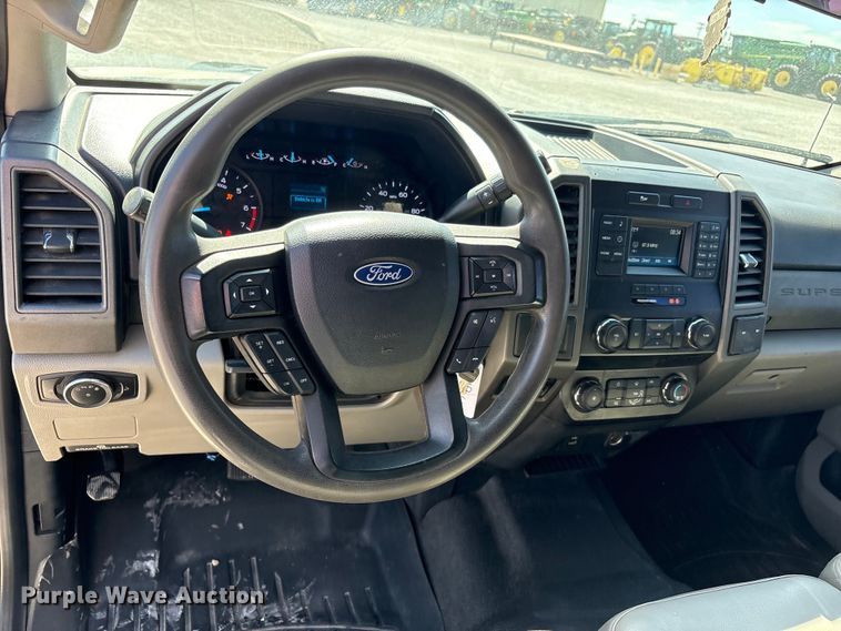 image for item FC2205 2019 Ford F350 Super Duty XL Ext. Cab utility bed pickup truck