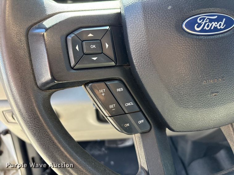 image for item FC2205 2019 Ford F350 Super Duty XL Ext. Cab utility bed pickup truck