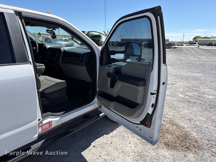 image for item FC2205 2019 Ford F350 Super Duty XL Ext. Cab utility bed pickup truck