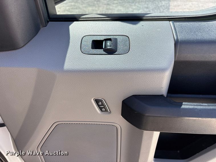 image for item FC2205 2019 Ford F350 Super Duty XL Ext. Cab utility bed pickup truck