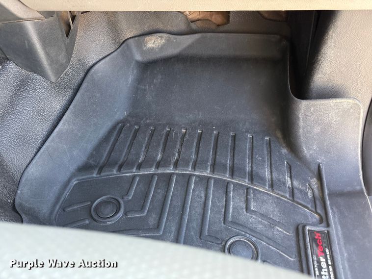 image for item FC2205 2019 Ford F350 Super Duty XL Ext. Cab utility bed pickup truck