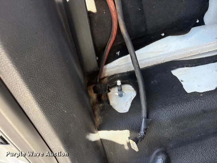 image for item FC2205 2019 Ford F350 Super Duty XL Ext. Cab utility bed pickup truck