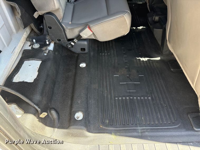 image for item FC2205 2019 Ford F350 Super Duty XL Ext. Cab utility bed pickup truck