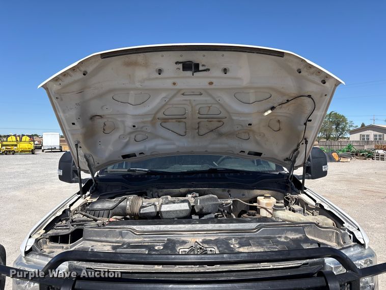 image for item FC2205 2019 Ford F350 Super Duty XL Ext. Cab utility bed pickup truck