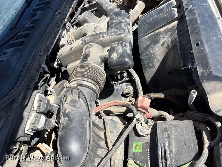 image for item FC2205 2019 Ford F350 Super Duty XL Ext. Cab utility bed pickup truck