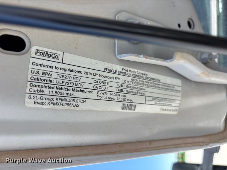 image for item FC2205 2019 Ford F350 Super Duty XL Ext. Cab utility bed pickup truck