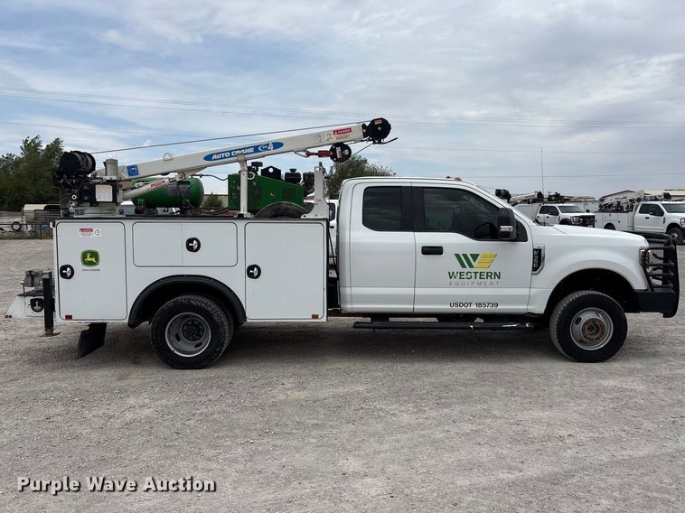 image for item FC2206 2019 Ford F350 Super Duty XL Ext. Cab utility bed pickup truck