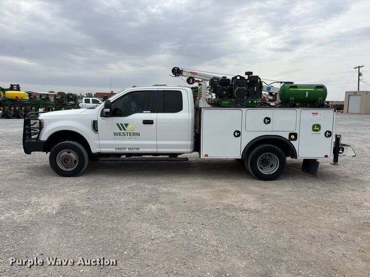 image for item FC2206 2019 Ford F350 Super Duty XL Ext. Cab utility bed pickup truck