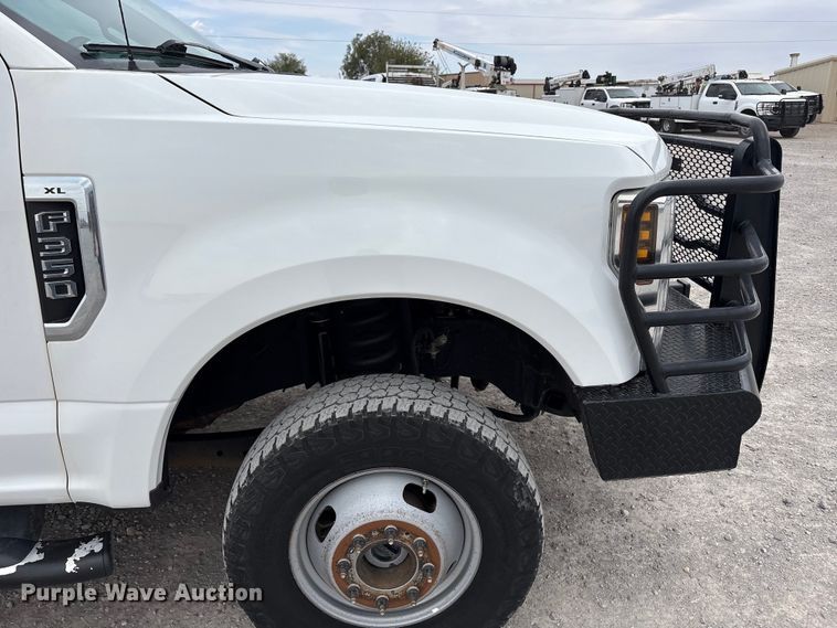 image for item FC2206 2019 Ford F350 Super Duty XL Ext. Cab utility bed pickup truck