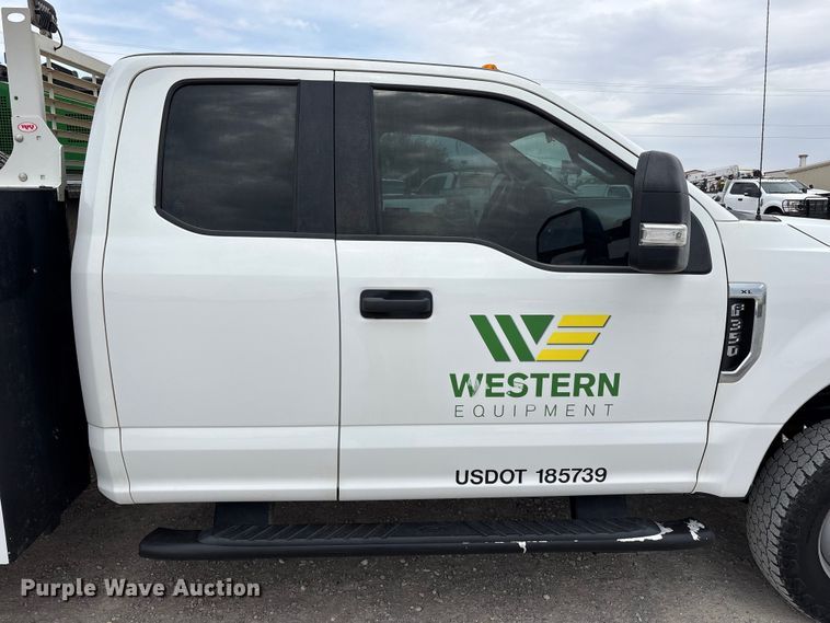 image for item FC2206 2019 Ford F350 Super Duty XL Ext. Cab utility bed pickup truck