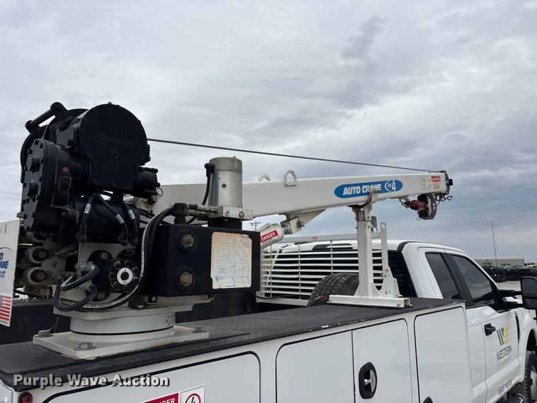 image for item FC2206 2019 Ford F350 Super Duty XL Ext. Cab utility bed pickup truck