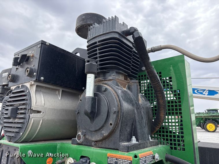 image for item FC2206 2019 Ford F350 Super Duty XL Ext. Cab utility bed pickup truck