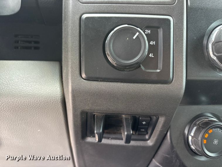 image for item FC2206 2019 Ford F350 Super Duty XL Ext. Cab utility bed pickup truck