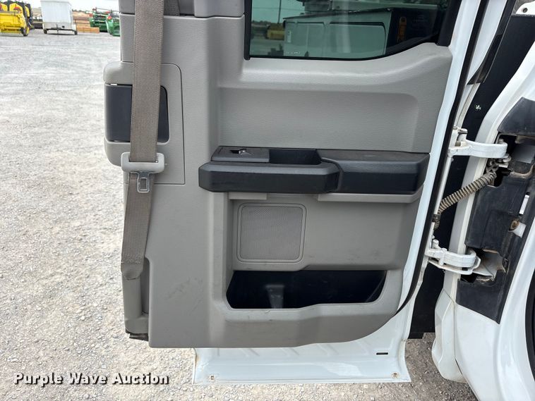 image for item FC2206 2019 Ford F350 Super Duty XL Ext. Cab utility bed pickup truck