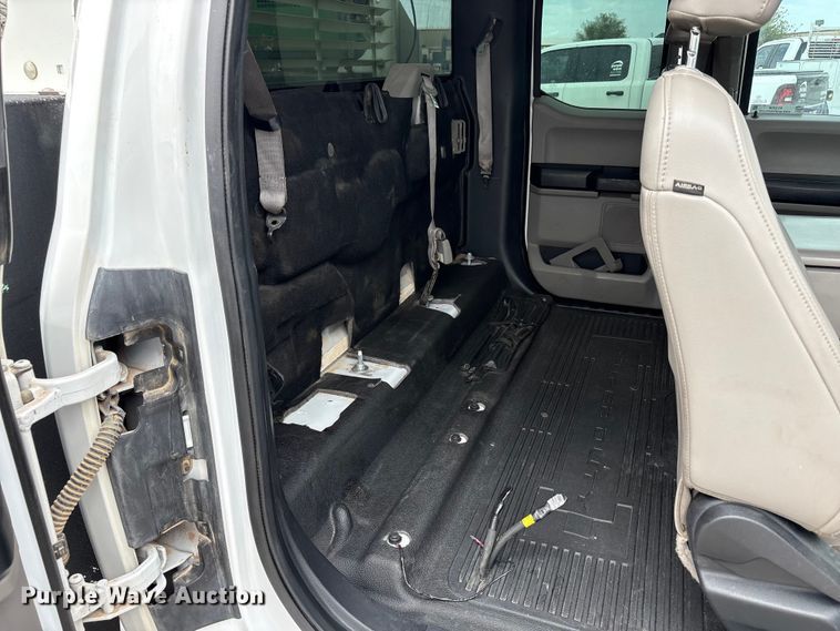 image for item FC2206 2019 Ford F350 Super Duty XL Ext. Cab utility bed pickup truck