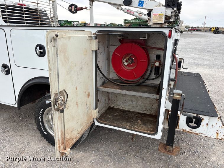 image for item FC2207 2019 Ford F350 Super Duty XL Ext. Cab utility bed pickup truck