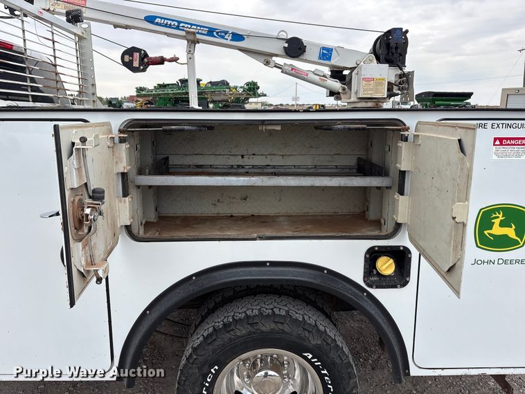 image for item FC2207 2019 Ford F350 Super Duty XL Ext. Cab utility bed pickup truck