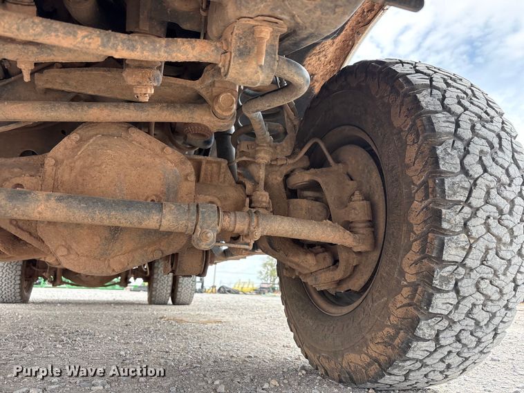 image for item FC2207 2019 Ford F350 Super Duty XL Ext. Cab utility bed pickup truck