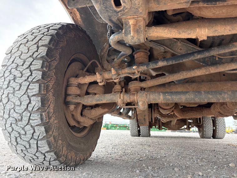 image for item FC2207 2019 Ford F350 Super Duty XL Ext. Cab utility bed pickup truck