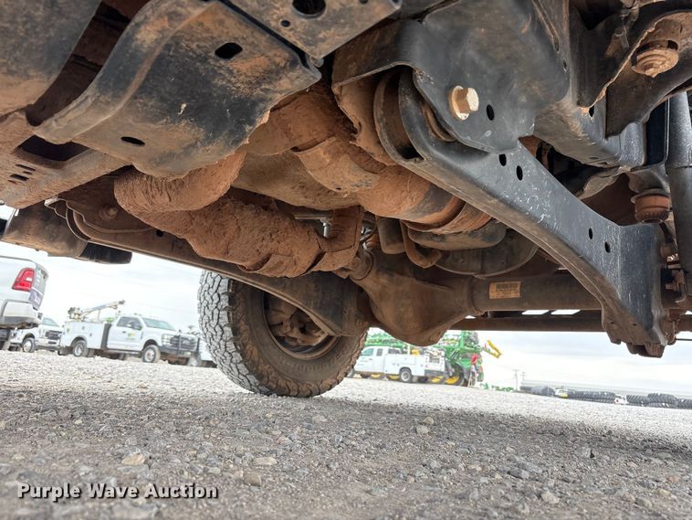 image for item FC2207 2019 Ford F350 Super Duty XL Ext. Cab utility bed pickup truck