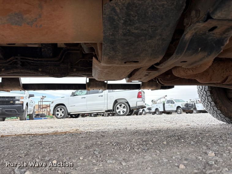 image for item FC2207 2019 Ford F350 Super Duty XL Ext. Cab utility bed pickup truck