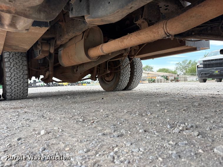 image for item FC2207 2019 Ford F350 Super Duty XL Ext. Cab utility bed pickup truck