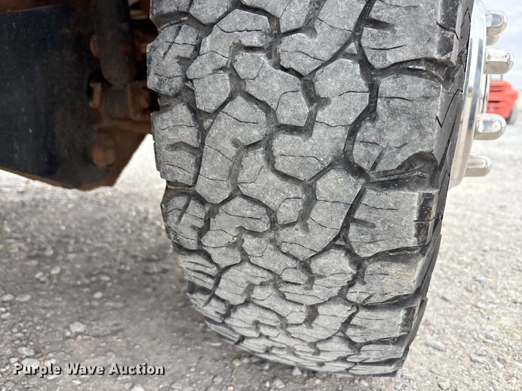 image for item FC2207 2019 Ford F350 Super Duty XL Ext. Cab utility bed pickup truck